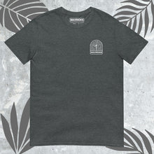 Load image into Gallery viewer, MAVRICKS Island Tee
